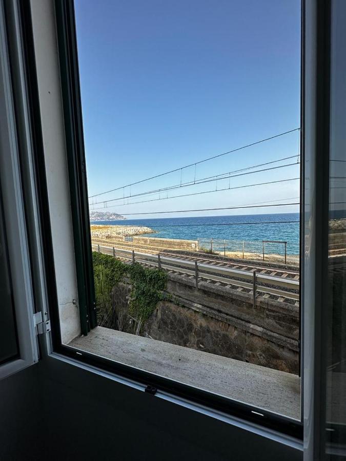 La Via Sul Mare Διαμέρισμα Bordighera Εξωτερικό φωτογραφία