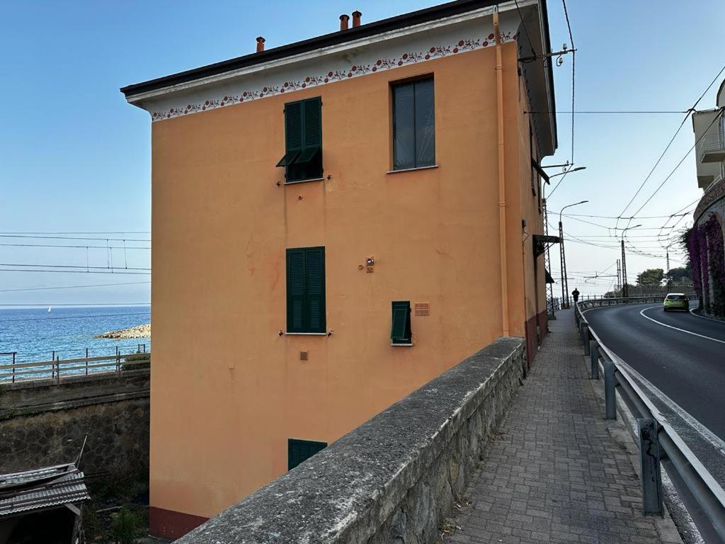 La Via Sul Mare Διαμέρισμα Bordighera Εξωτερικό φωτογραφία